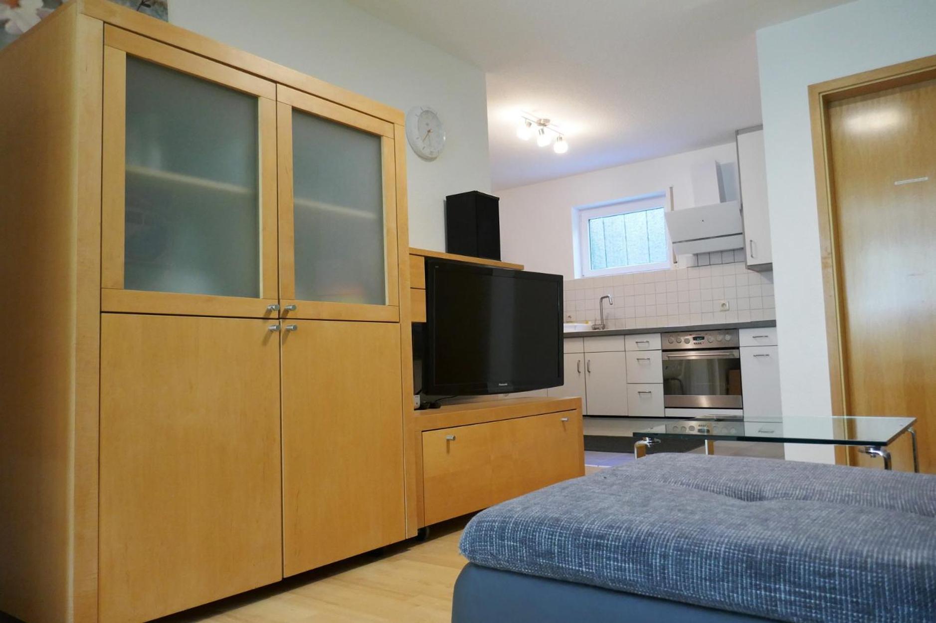 Ferienwohnung Emilia, 36Qm Münsingen エクステリア 写真