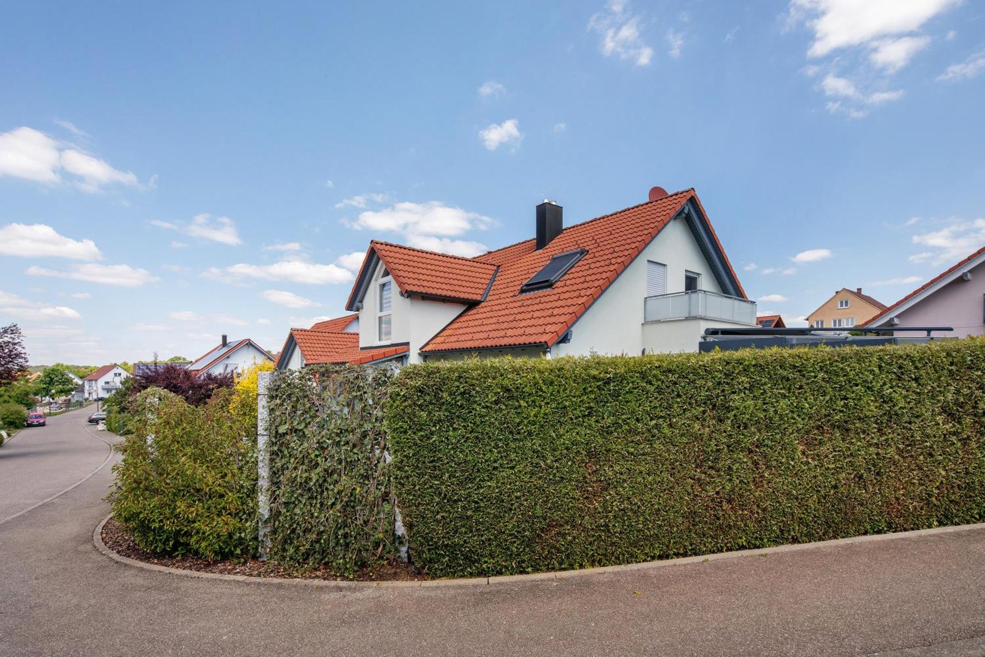 Ferienwohnung Emilia, 36Qm Münsingen エクステリア 写真