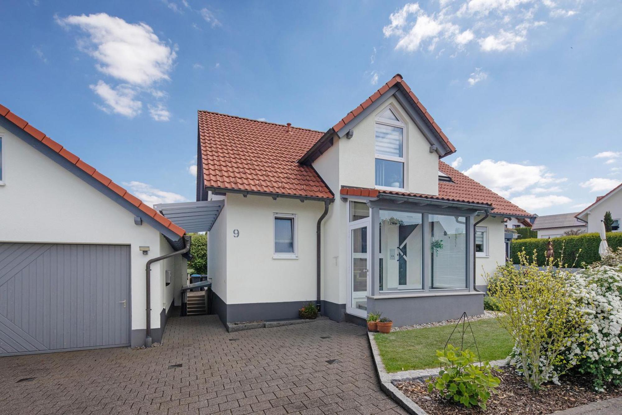 Ferienwohnung Emilia, 36Qm Münsingen エクステリア 写真