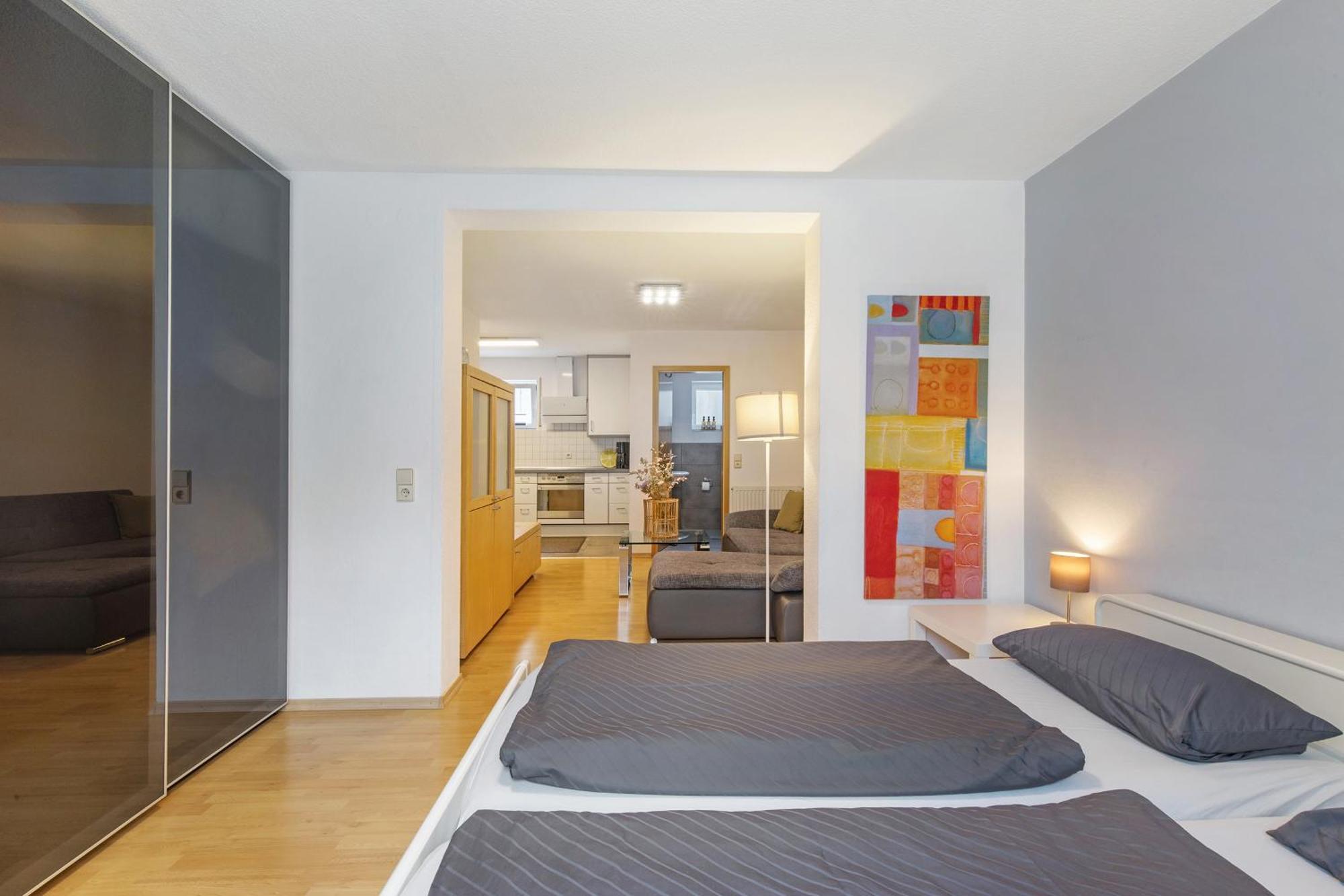 Ferienwohnung Emilia, 36Qm Münsingen エクステリア 写真