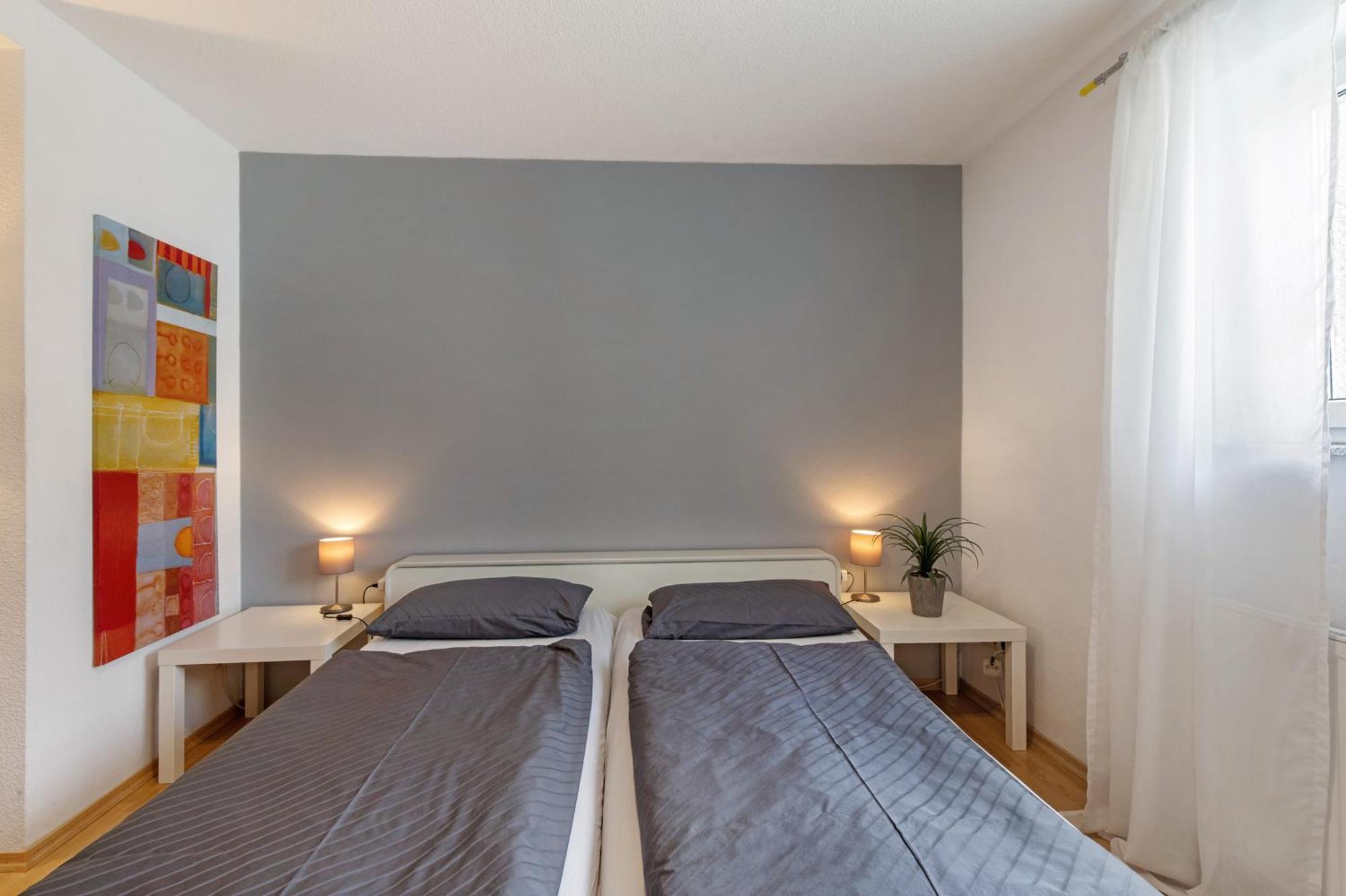 Ferienwohnung Emilia, 36Qm Münsingen エクステリア 写真